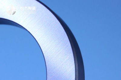 精密工業(yè)陶瓷:黑色氮化硅陶瓷 精密工業(yè)陶瓷:黑色氮化硅陶瓷